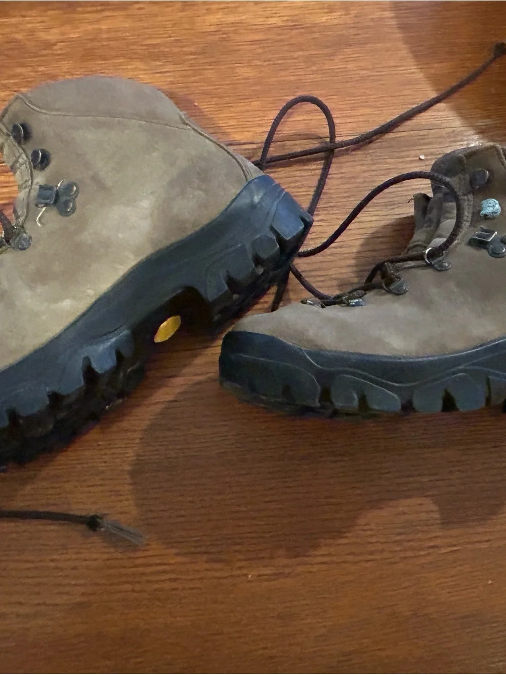 Women’s Brown Suede Hiking Boots - Rugged Outdoor Support